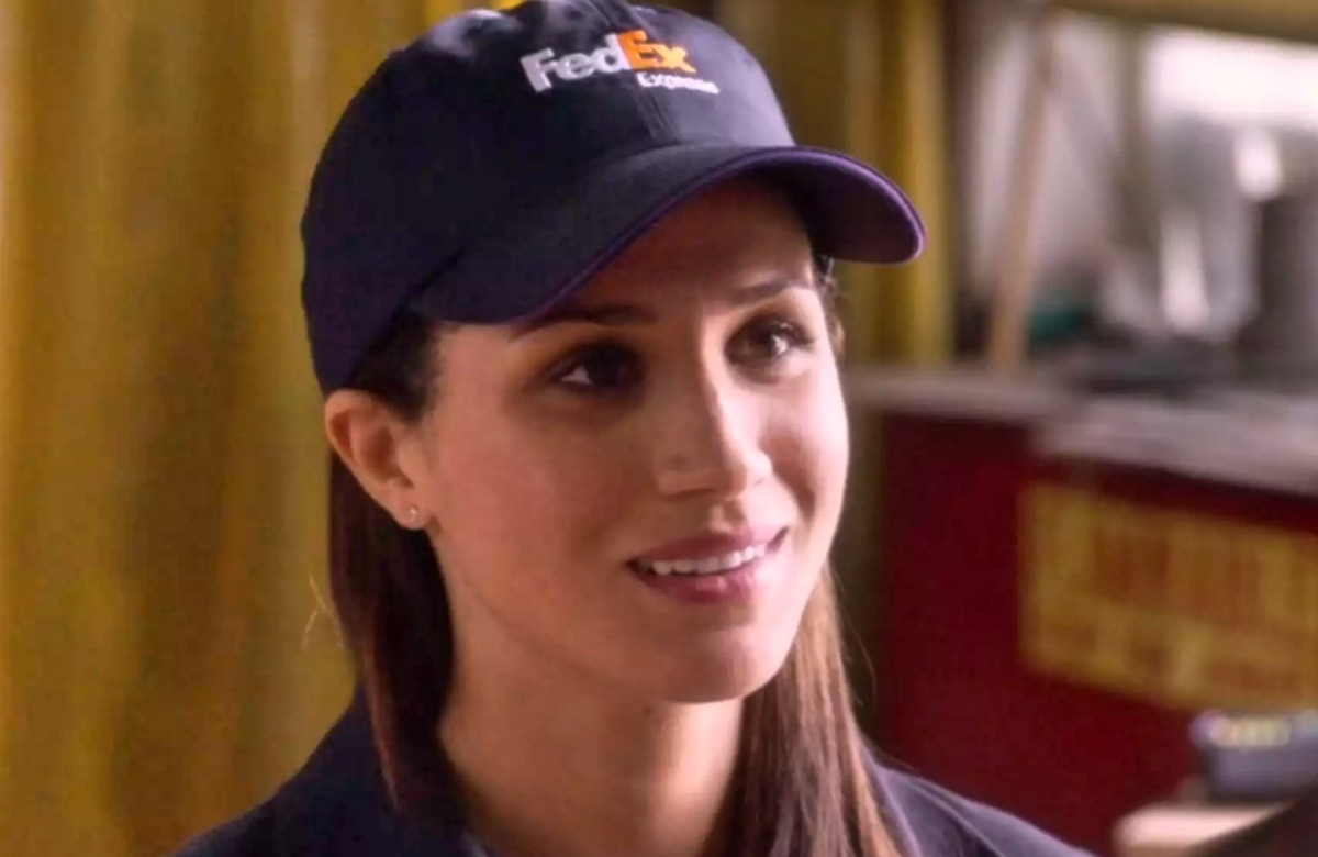 Royal Family News: Meghan Markle's Resumé Includes Breakout Role As “Hot Chick” And She Is FLUENT In Spanish!
