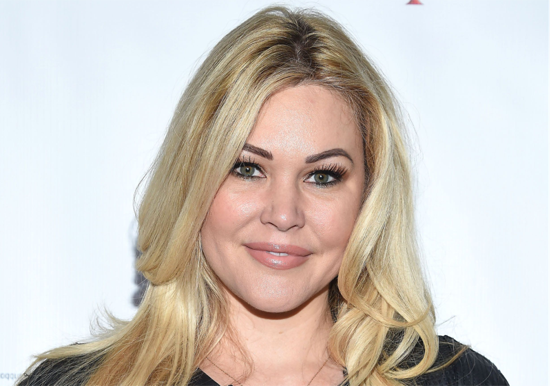 Shanna Moakler’s Children Dump Her For Kourtney Kardashian