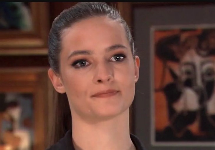 General Hospital: Esme Prince (Avery Pohl) 