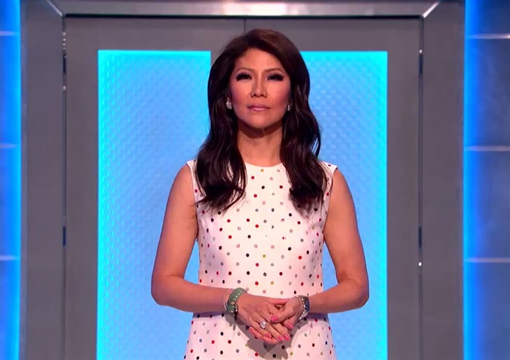 Julie Chen 