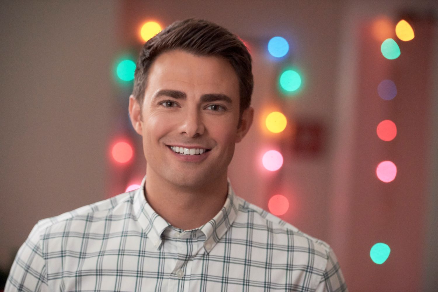 Hallmark star Jonathan Bennett surprised cast of high school production of Mean Girls