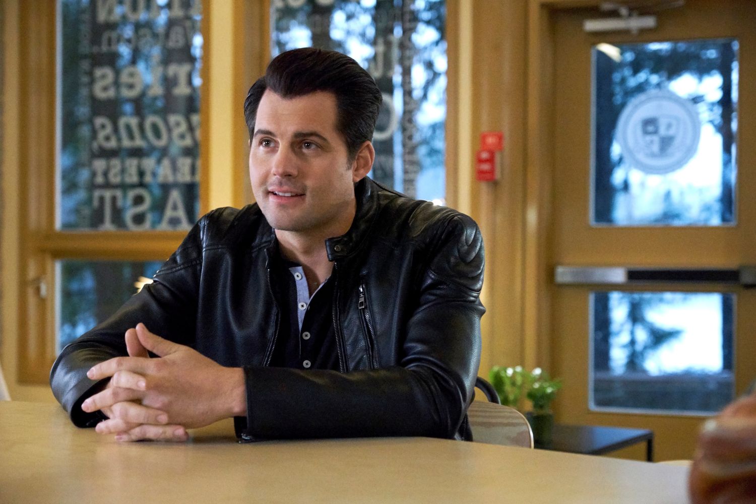 Kristoffer Polaha teases new, better mystery series on Hallmark