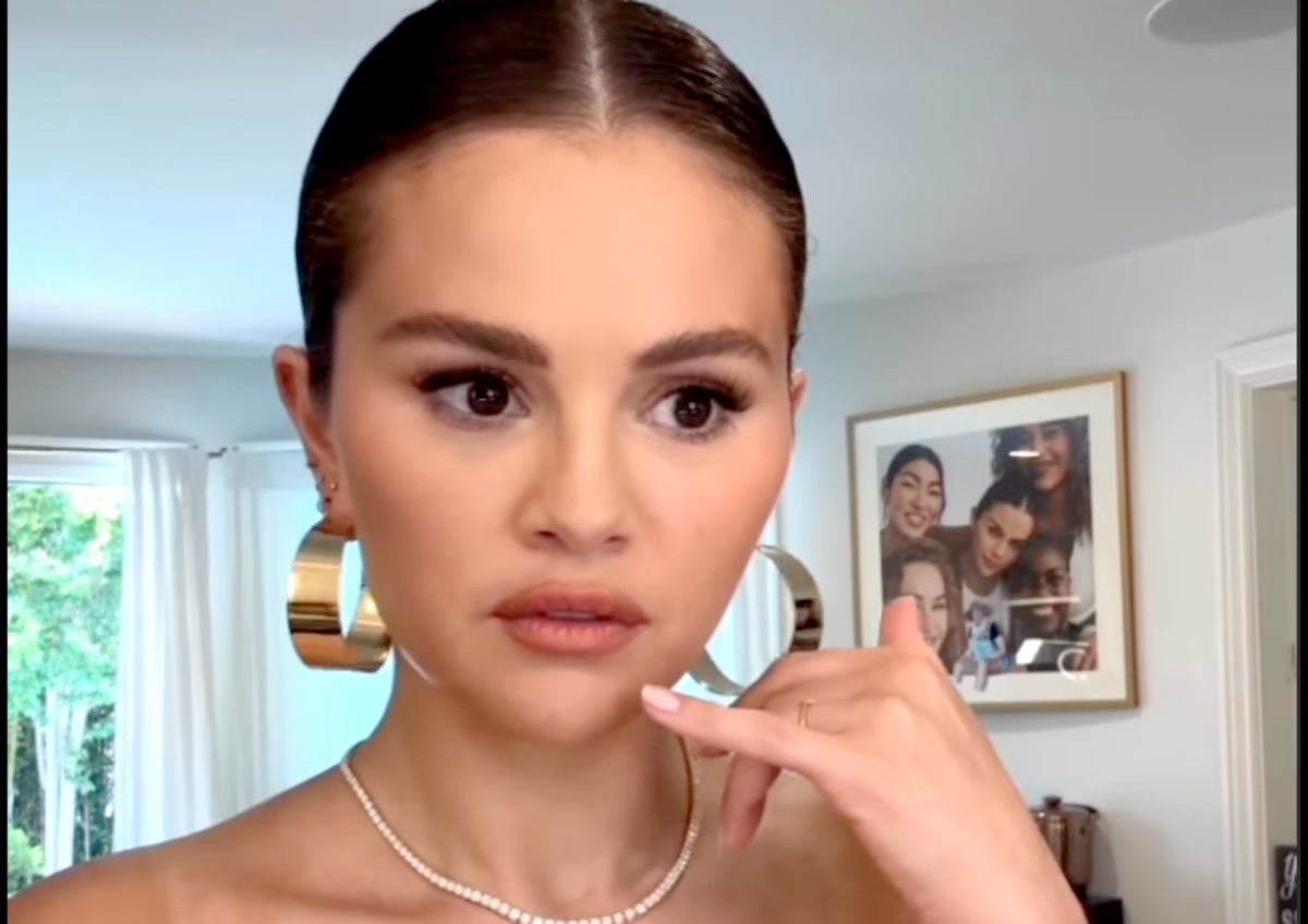 Selena Gomez Squashes Every Miley Cyrus Feud Rumors With An Announcement&nbsp;