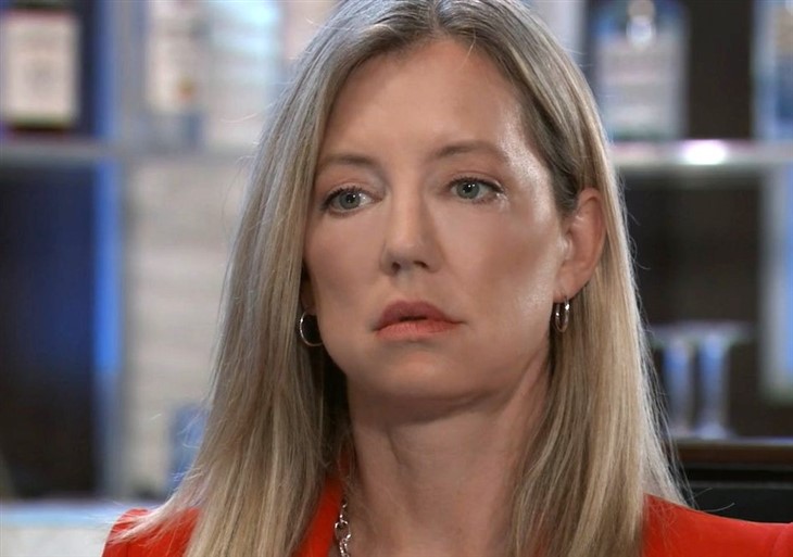 General Hospital: Nina Reeves (Cynthia Watros)