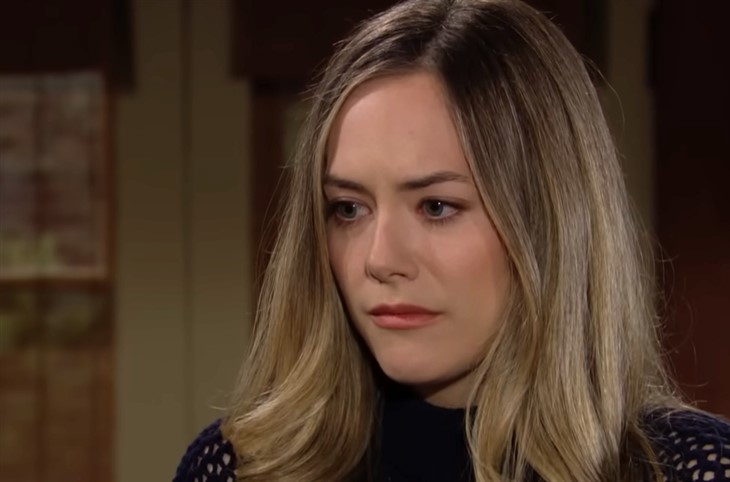 The Bold And The Beautiful: Hope Logan (Annika Noelle) 