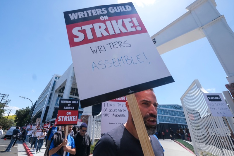 Story Syndicate Secures Recognition From Management To Bargain For Fair Pay