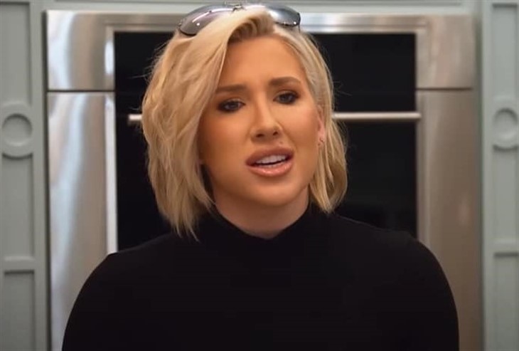 Savannah Chrisley Sobs In A Chapel