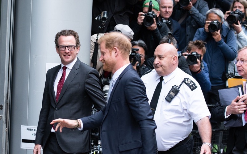 Royal Family News: Royal Rat Prince Harry Called “Murderer” At Invictus Games Event
