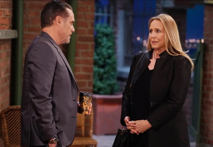 General Hospital Spoilers: Laura Turns To Sonny To Keep Cyrus Under Control