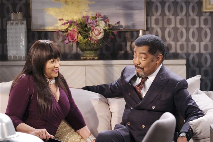 Days Of Our Lives Spoilers Thursday, November 23: Abe & Paulina’s Moment, Johnny’s Observation, Salem Thanksgiving