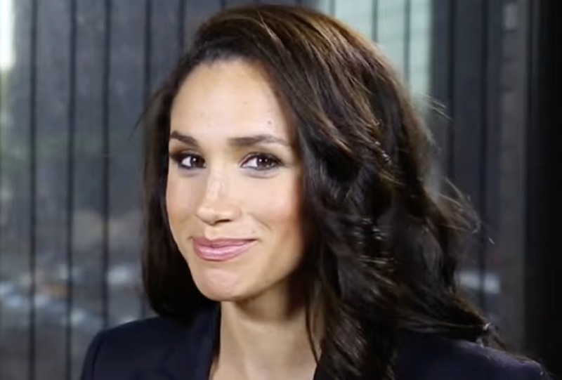 Meghan Markle Furious, Starts New Royal War, Fans Pity Harry!