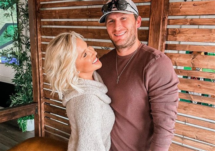 Savannah Chrisley Makes Beauty Queen Murder Plot Survivor Robert Shiver Romance Instagram Official