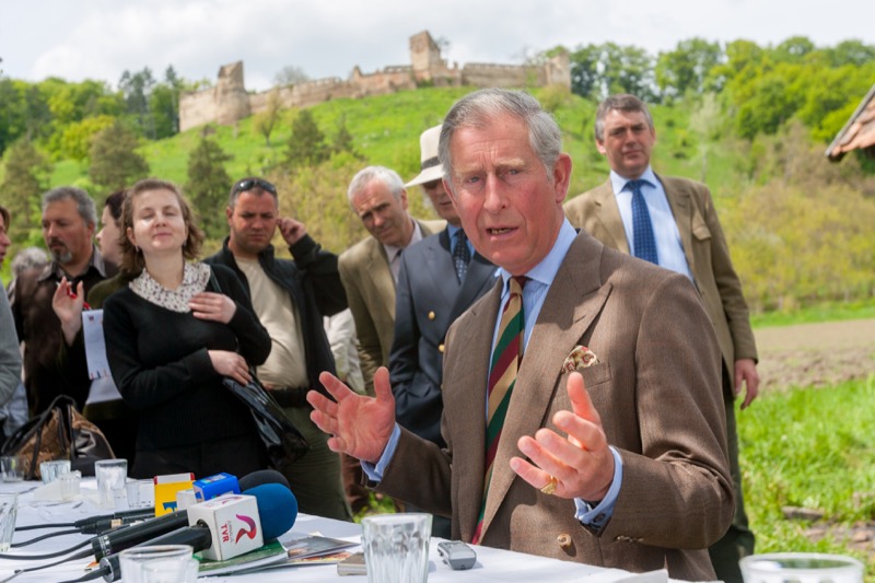 King Charles Told He Desperately Needs Princess Eugenie And Princess Beatrice