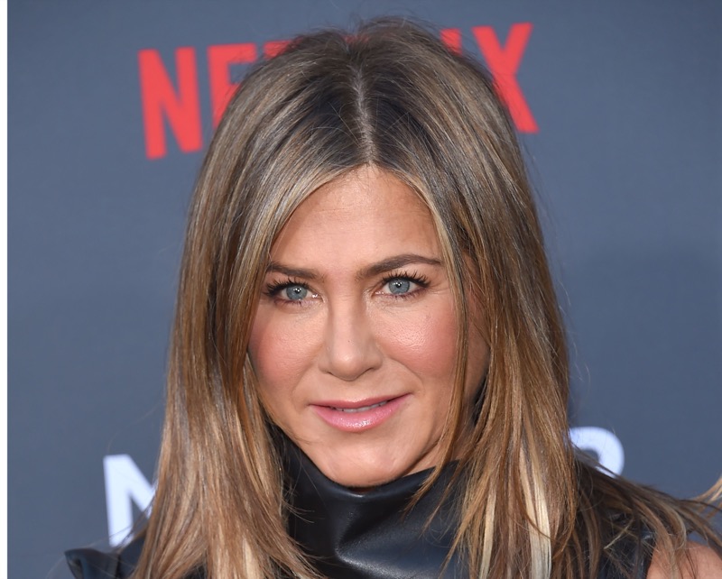 Jennifer Aniston Points Out An Interesting Detail In Background Of Kourtney Kardashian's Video