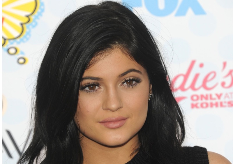 Kylie Jenner Desperate For Money, Promotes Mobile Game