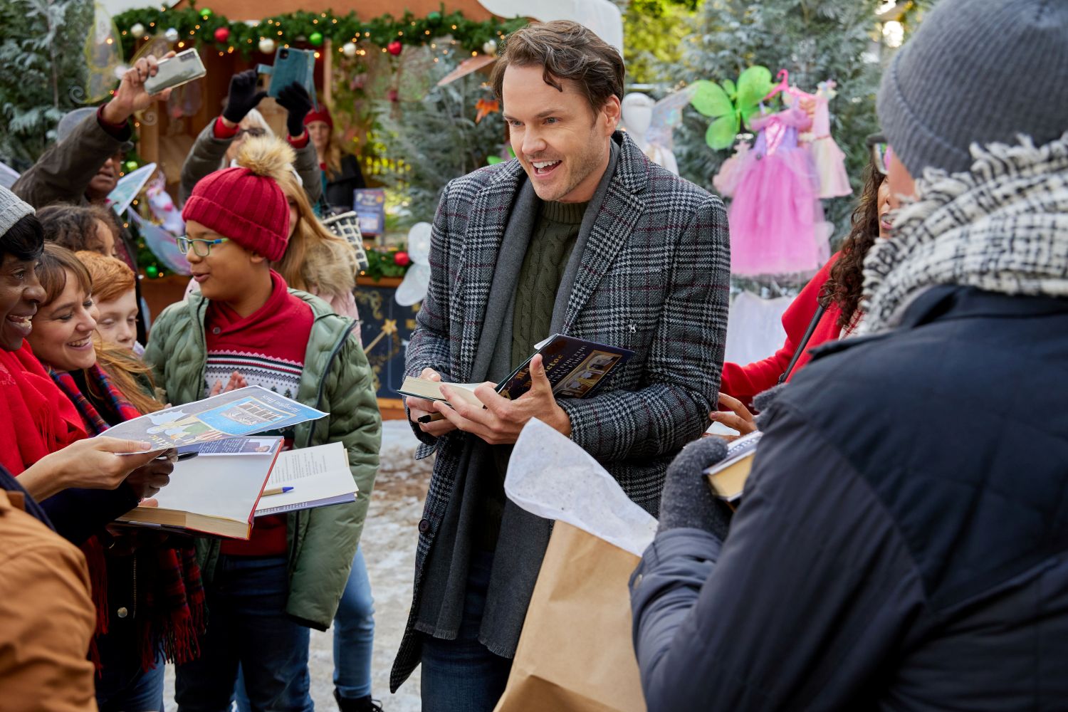 Magic in Mistletoe on Hallmark Channel