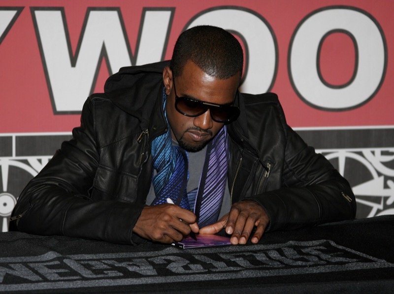 Kanye West Shares New Vultures Release Date But Fans Insist 'No Way'