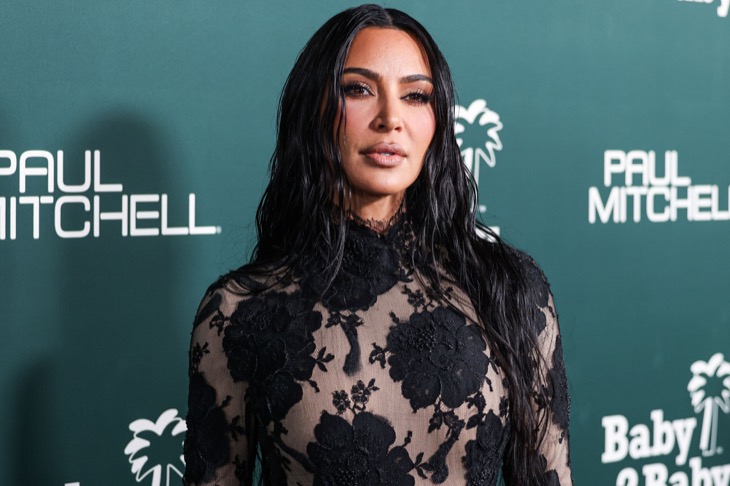 Kim Kardashian Uploads Photos Of Her 'Painful' Psoriasis Flare Up