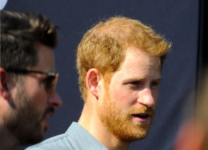 Prince Harry Secretly Texting Kate Middleton?