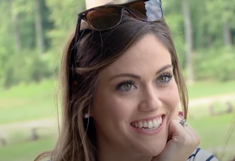 Bringing Up Bates Whitney Bates Drops Taylor Swift Easter Egg On Social Media