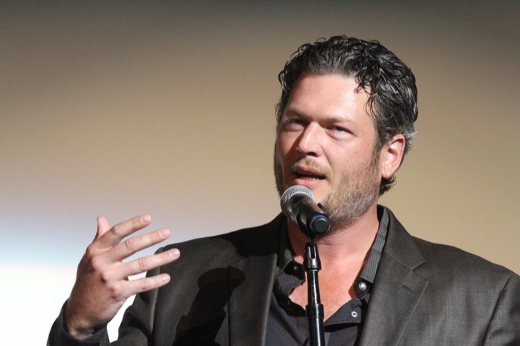 Blake Shelton Kicks Off Valentine's Day Early Without Gwen Stefani