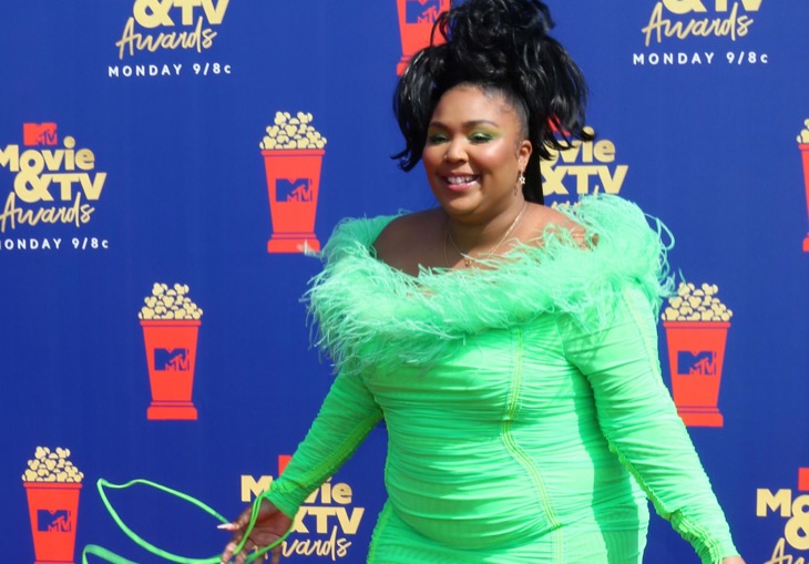 Lizzo Tells Her Followers ‘I Quit’ In A Cryptic Instagram Message