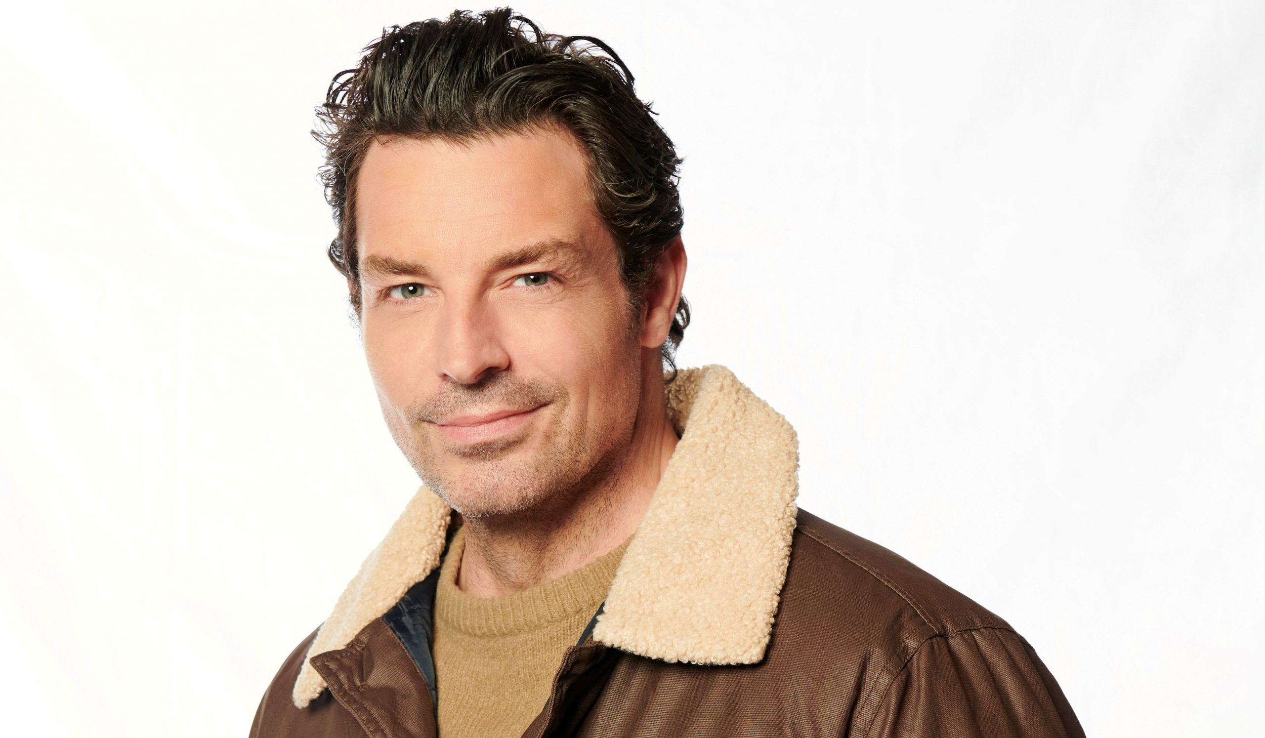 Hallmark star Brennan Elliott is working on a new mystery movie