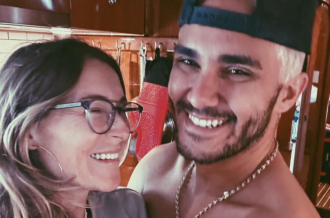 Hallmark stars Alexa and Carlos PenaVega are making a movie with Great American Pure Flix