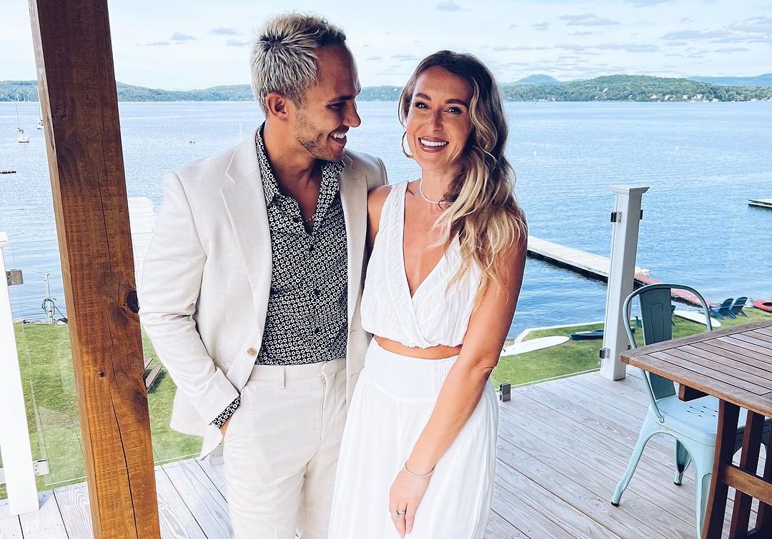 Carlos PenaVega and Alexa PenaVega to star in the new movie, Mr. Manhattan on Great American Pure Flix