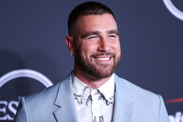 Travis Kelce Booed, Taylor Swift to Blame?