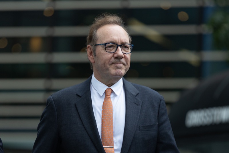 Kevin Spacey Will Not Sit Back And Be Attacked By A Dying Network