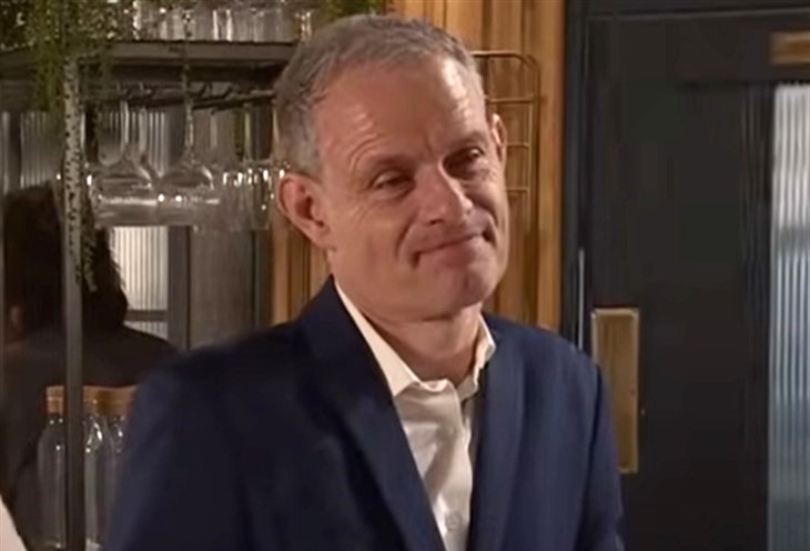 Coronation Street Spoilers: Six Explosive Twists Next Week-Nick’s Forbidden Kiss, Ken’s Big Fall And More!