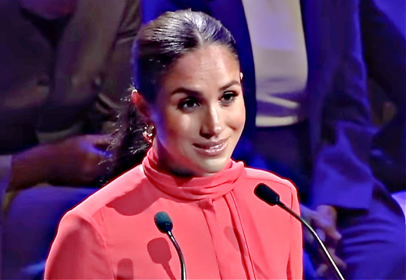 Meghan Markle “Hissed” at a Staffer in Fiji, Will She Be Allowed Back In?