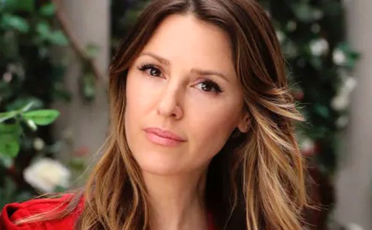 The Young And The Restless Spoilers: Elizabeth Hendrickson's Comeback – Is A New Adventure On The Horizon For Chloe?