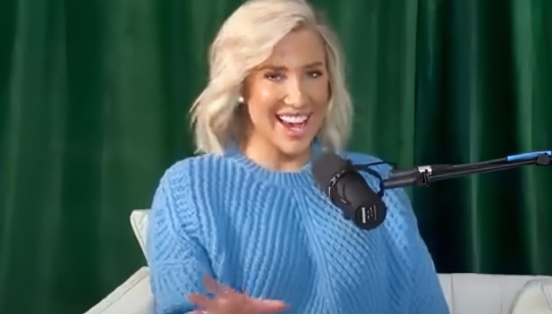Chrisley Knows best Alum Savannah Chrisley - Unlocked - YouTube