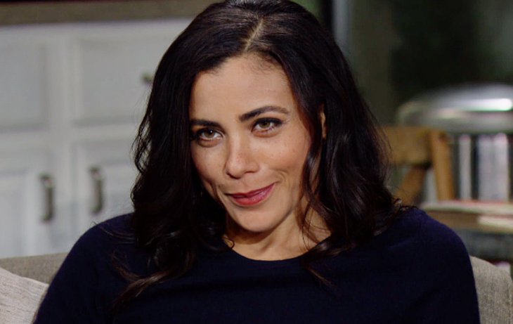 The Bold And The Beautiful Spoilers: Daphne Strikes, Falls In Love With A Forrester?