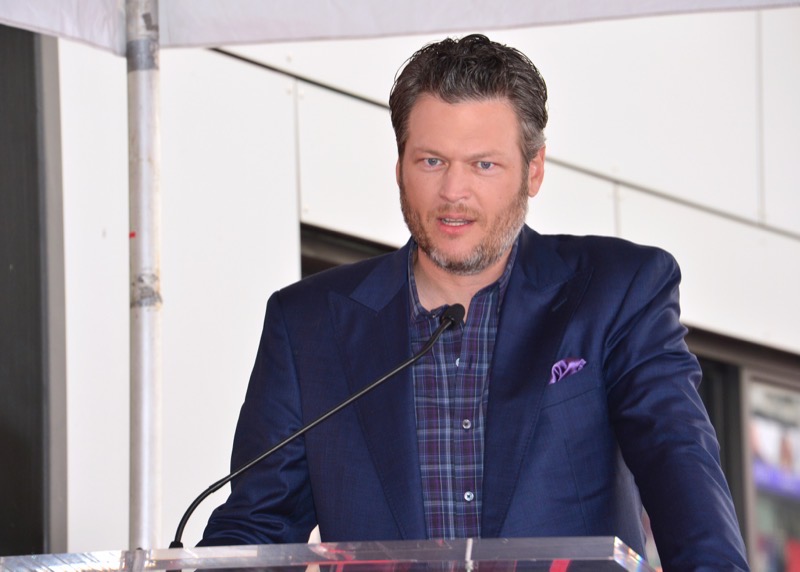 Blake Shelton Headed Out On Tour, Fans Speculate Marriage Troubles