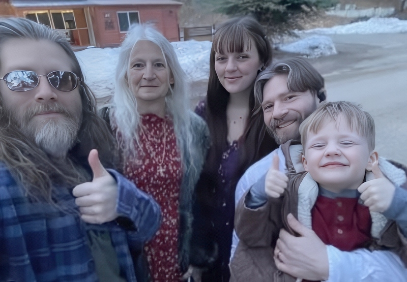 Alaskan Bush People Stars Bam Bam Brown, Ami, Raiven, Bear and River - Bear Brown - Instagram