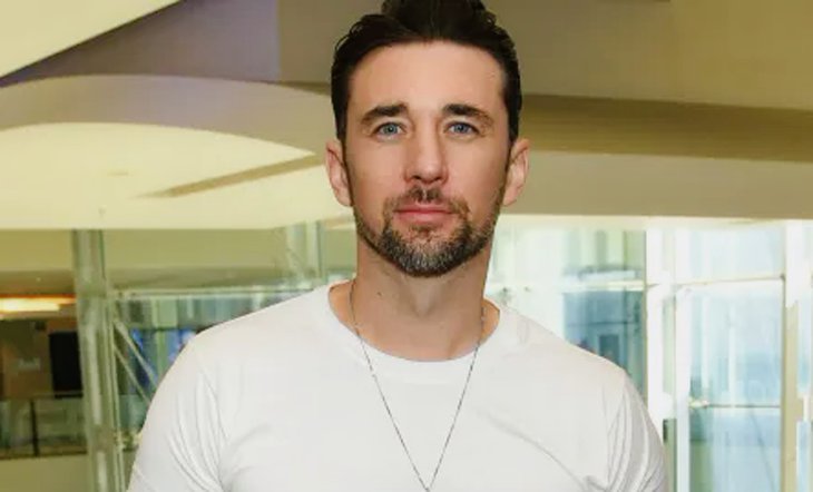 The Young And The Restless Spoilers: Billy Flynn’s Explosive Arrival, Sally Smitten From First Glance?