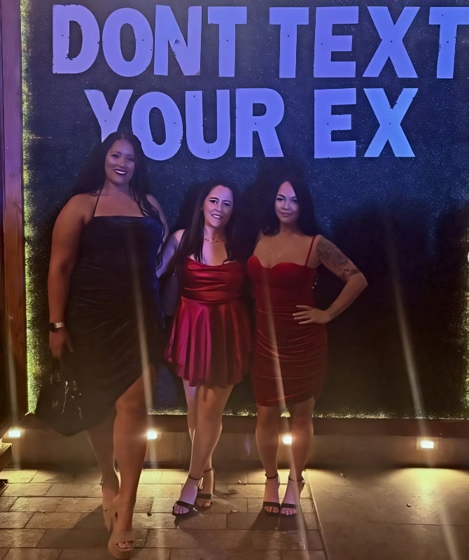 Don't text Your Ex - @j_evans1219 - Instagram