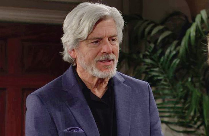 The Young And The Restless Spoilers: Martin Escapes, Silently Ambushes Traci & Ashley In New York?
