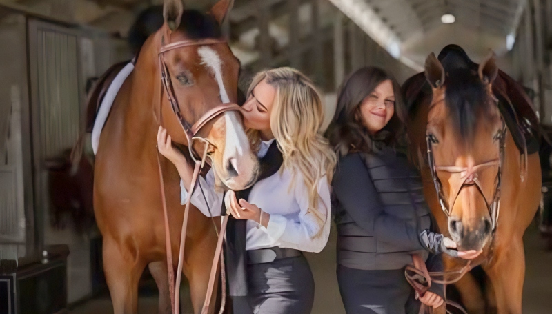 Teddi and her daughter, Slate and their horses - Instagram