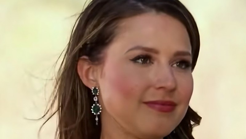 The Bachelorette Katie Thurston - Feature Photo - ABC - YouTube
