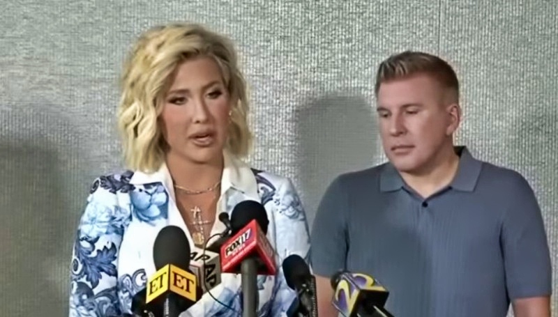 Savannah Chrisley and Todd - Fox Live Now - YouTube