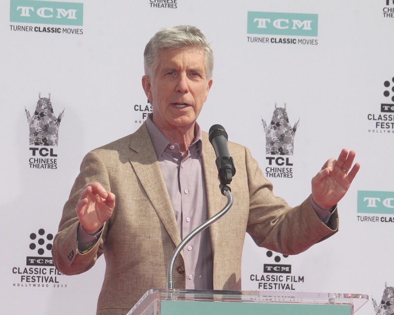 Tom Bergeron Hosts New Underwater Dancing Competition, Details Here!