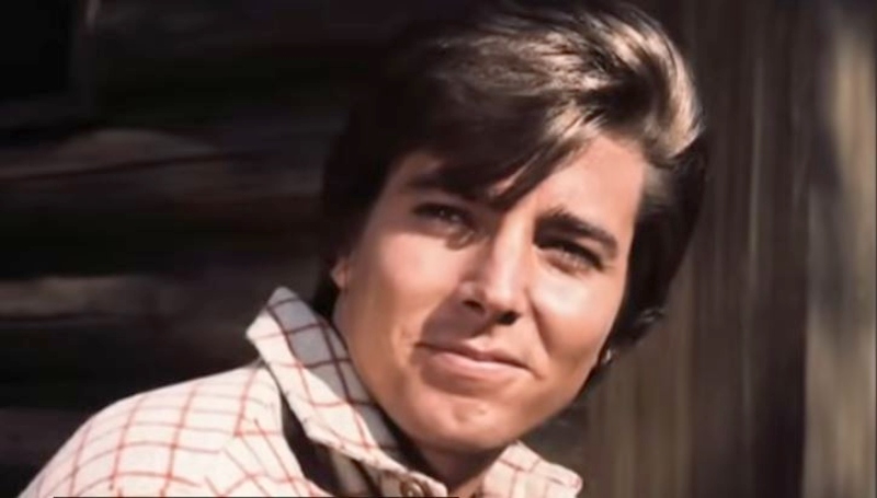 Bobby Sherman in his teen idol years - Today - YouTube