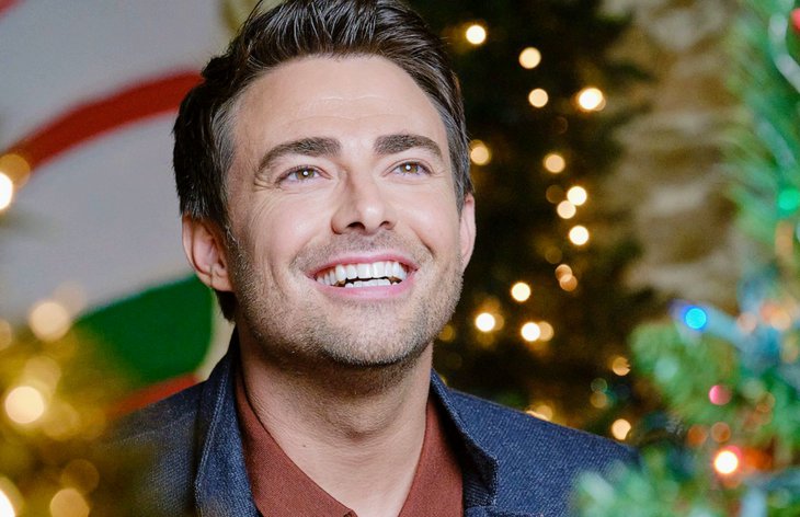 Hallmark Plus Spoilers: Jonathan Bennett Reveals Details About ‘Finding Mr. Christmas’ Season Two