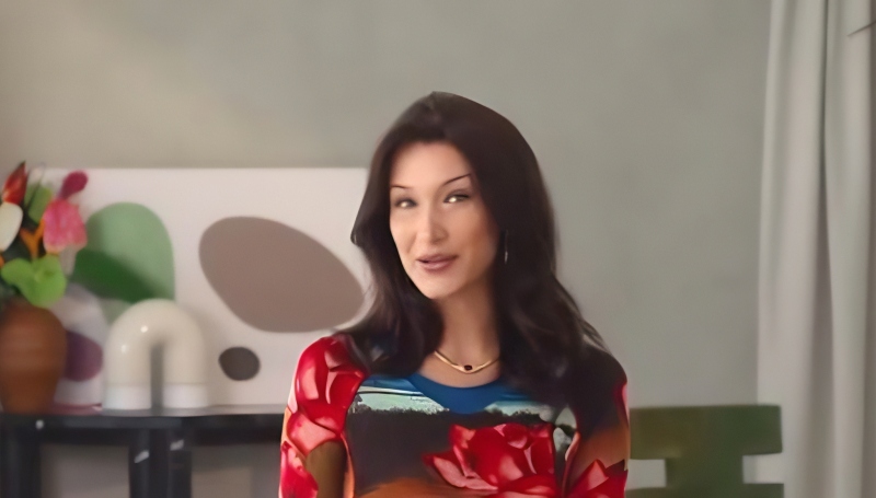 Bella Hadid - Vogue - YouTube