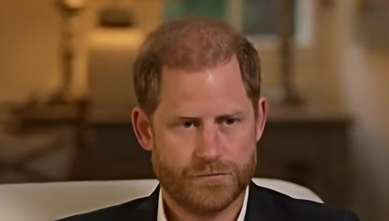 Prince Harry discusses security - BBC - YouTube