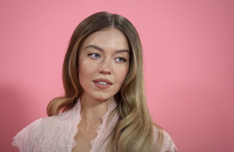Hollywood’s Cruel Digs At Sydney Sweeney Won’t Stop